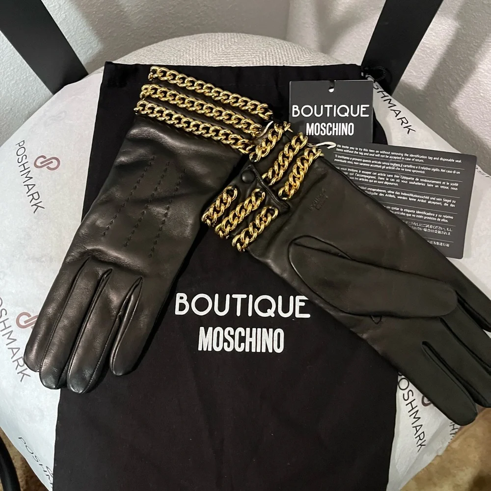 MOSCHINO BOUTIQUE NWT AUTHENTIC RARE GOLD LINK CHAIN BLACK LEATHER SOFT GLOVES